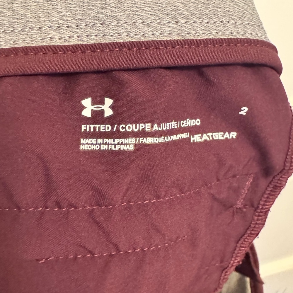 Under Armour Burgundy Shorts - Picture 4 of 4